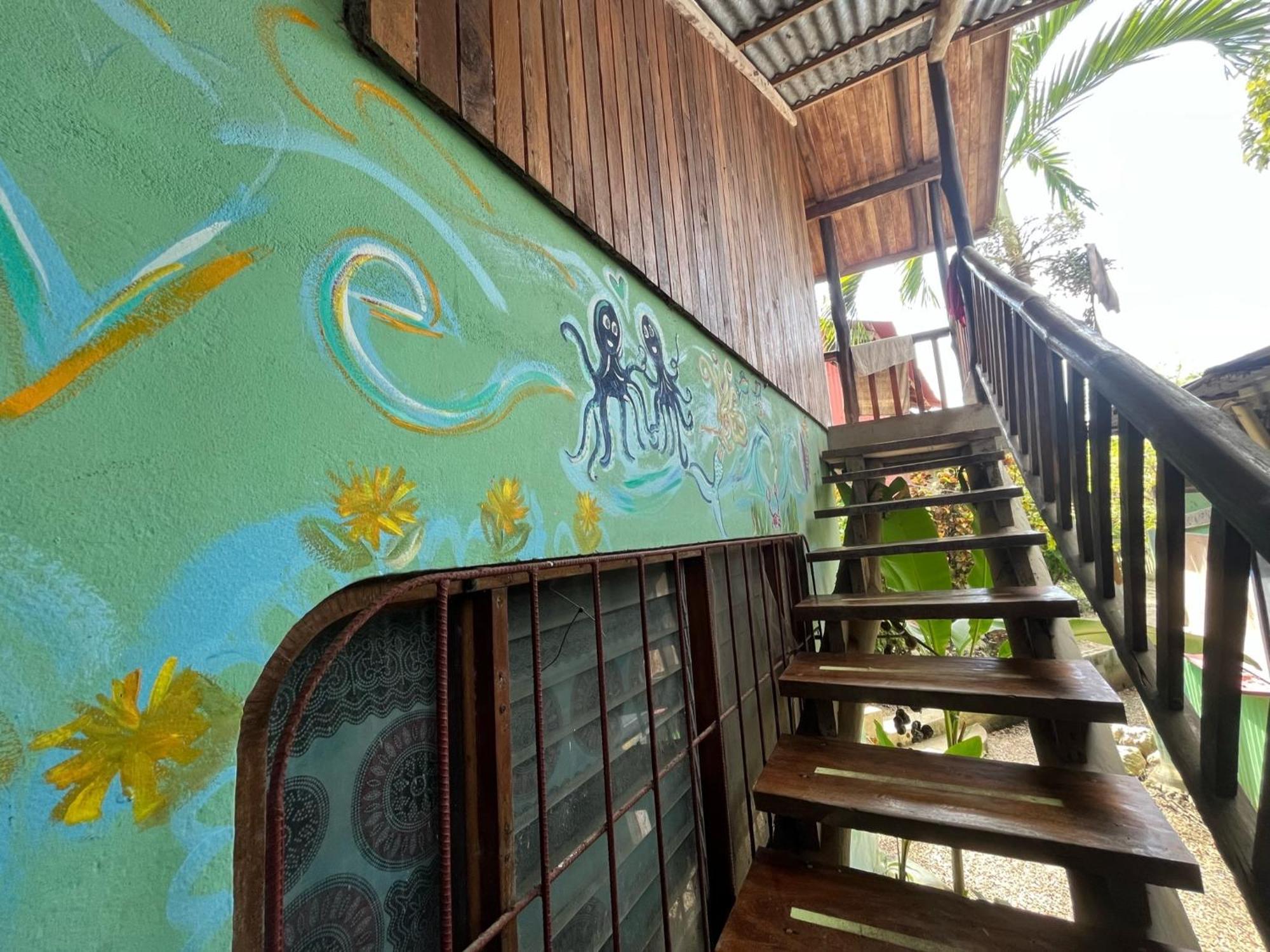 Hostel Mariposas Sámara Buitenkant foto