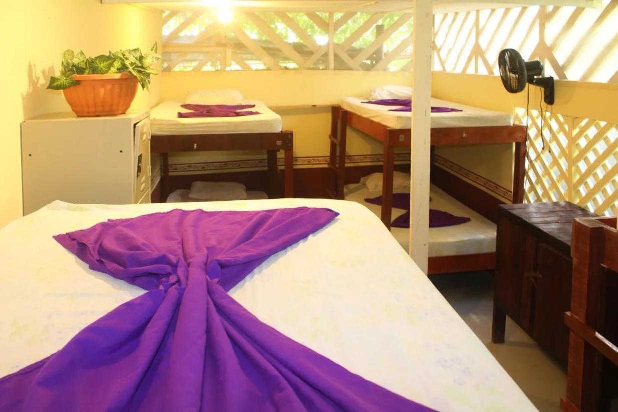 Hostel Mariposas Sámara Buitenkant foto